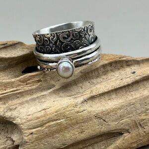 Elegant Sterling Silver and Pearl Spinner Ring